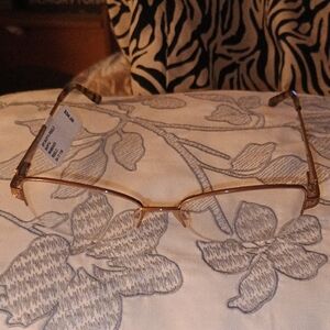 Chic Gold Rimless Glasses